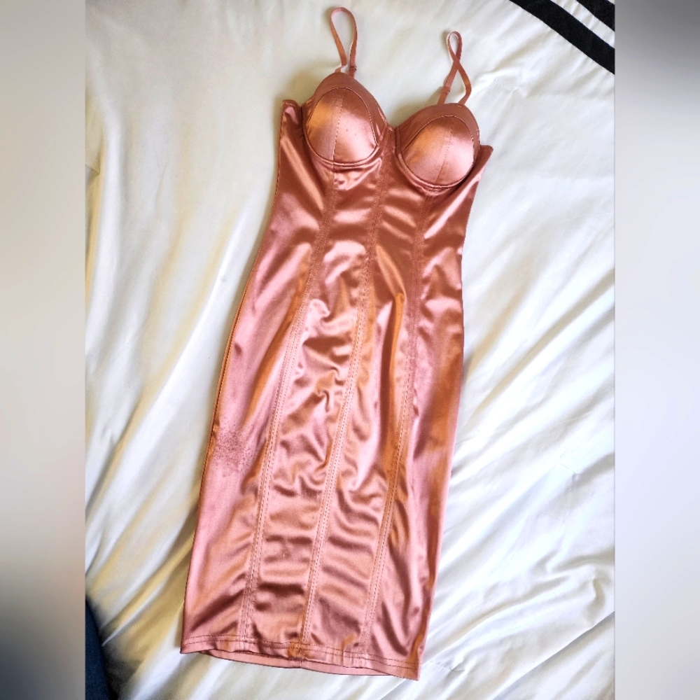 Fashion nova dress